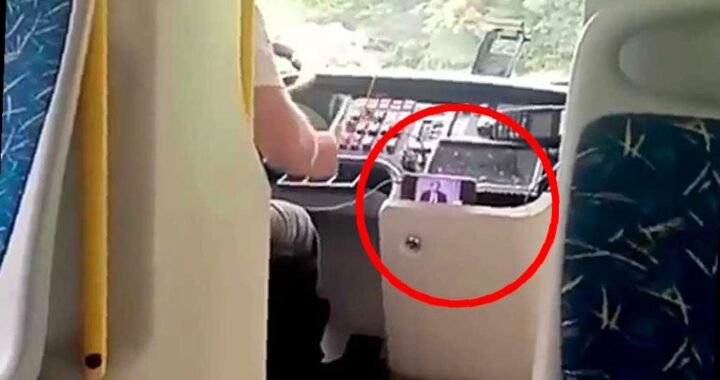 Водителя в Сочи оштрафовали за просмотр видео за рулем