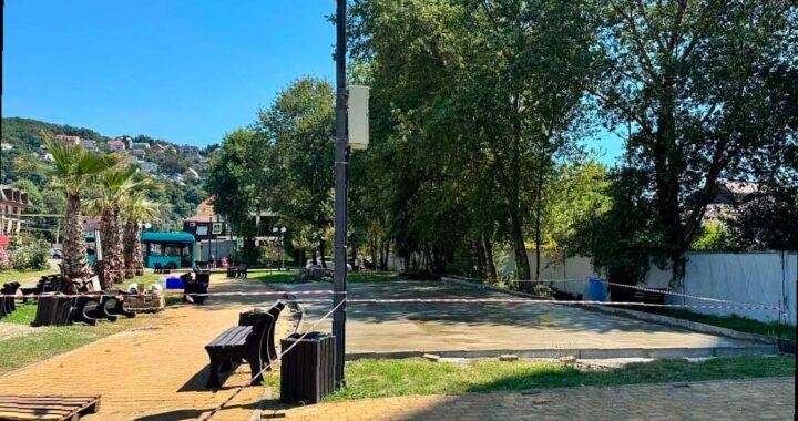 В Лазаревском районе Сочи работают над улучшением пешеходных зон