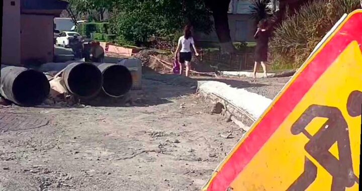 Водоканал Сочи завершает ремонт трубопровода на улице Чехова