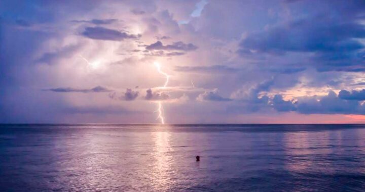 Сильный дождь с грозой ожидается в Сочи в эту среду