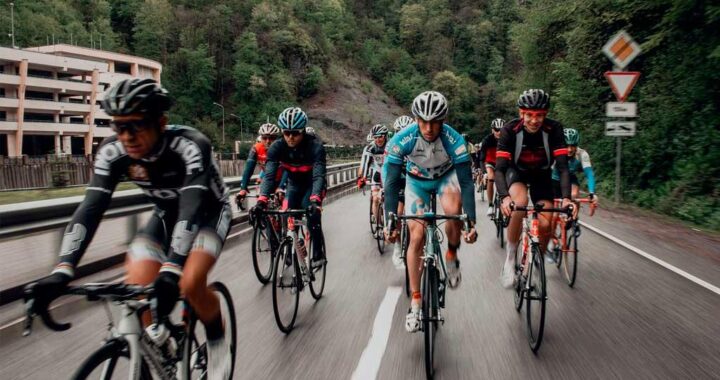 Масштабный велофестиваль в горах Сочи