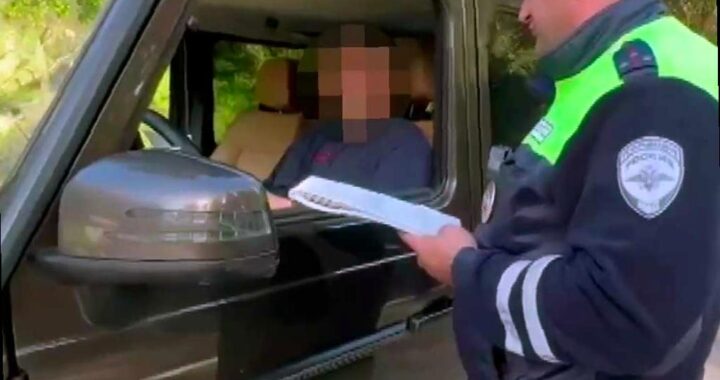 В Сочи скрытые патрули следят за нарушителями ПДД