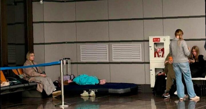 В аэропорту Сочи задержаны 20 рейсов