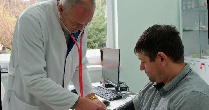 В Сочи уже почти 250 тысяч человек привились от гриппа