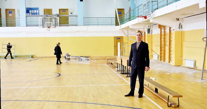 «Визит Теплякова в спортивный комплекс Сочинского университета»