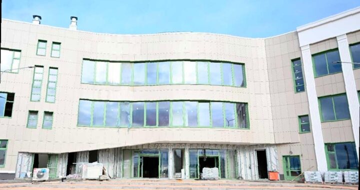 Строительство новой школы на улице Лизы Чайкиной в Сочи почти завершено