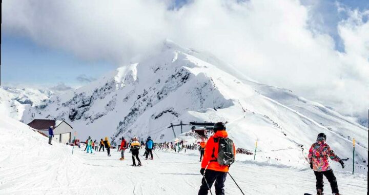Аномальное тепло задерживает открытие горнолыжного сезона в Сочи
