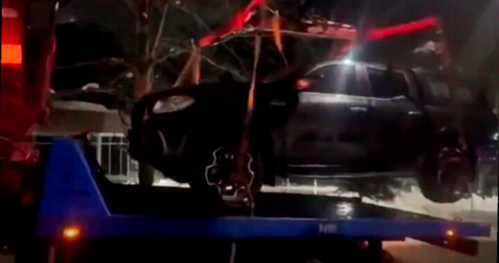 Теперь автомобили эвакуируют круглосуточно в Красной Поляне из-за нарушений ПДД