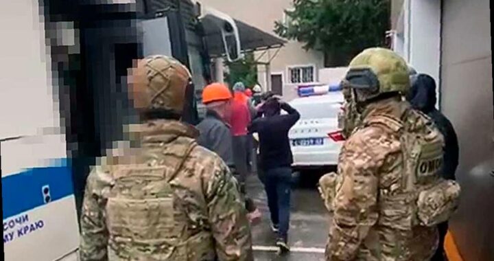 Рейд на стройплощадке в Адлере: более 30 человек проверены