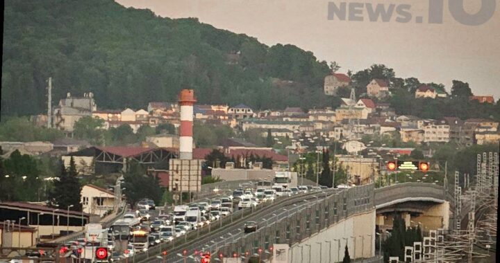 В Сочи после атаки БПЛА обнаружили обломки дронов: поврежден автобус и